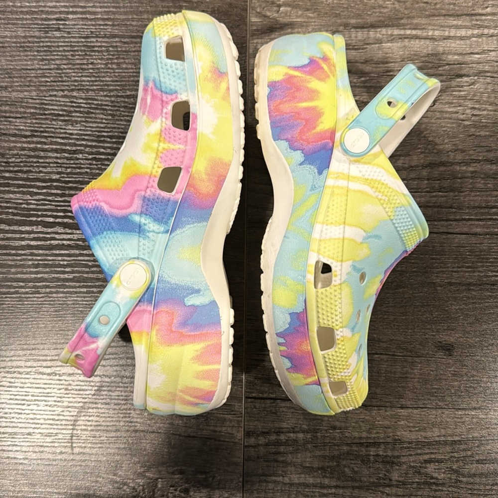 Crocs Classic Platform Pastel Tie Dye